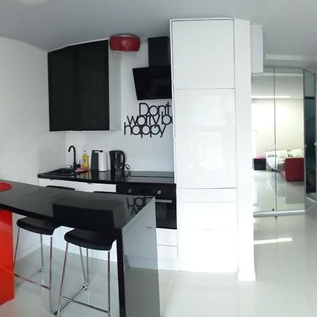 Apartamenty Centrum Rynek Mala Dwojka Kielce Exteriör bild